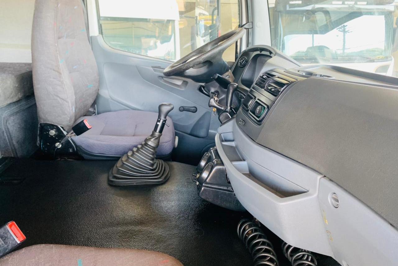 Mercedes Benz Axor 2540 - 09/09 8