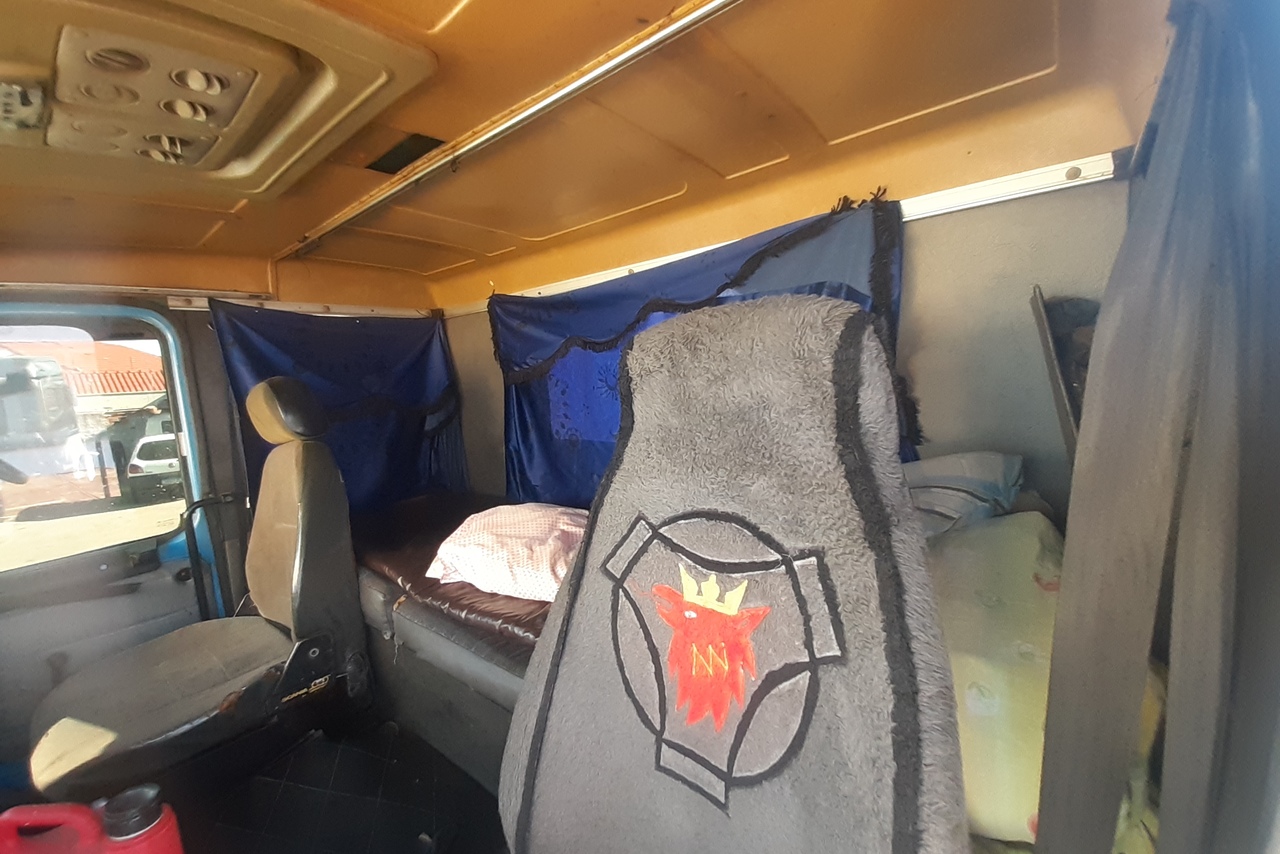 Scania T112H - 89/89 18
