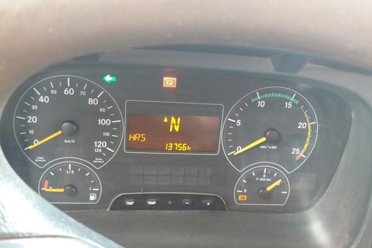 Mercedes Benz Axor 4144 - 11/11 8
