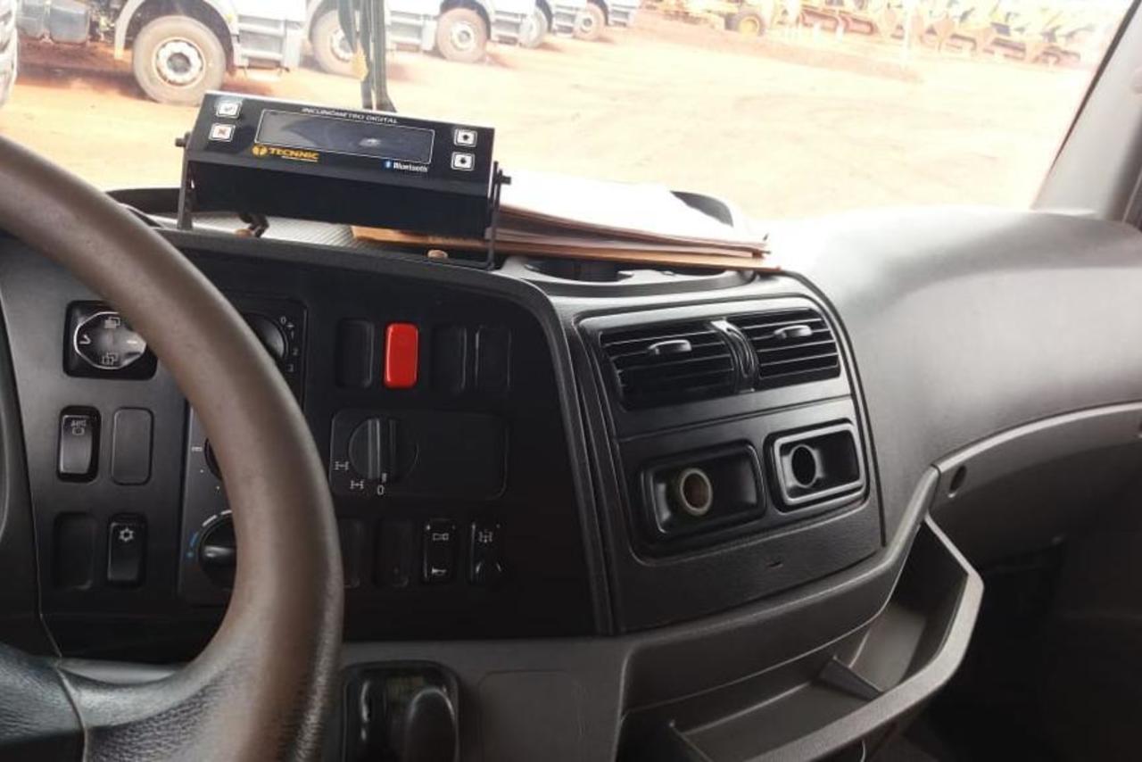 Mercedes Benz Axor 4144 - 11/11 10