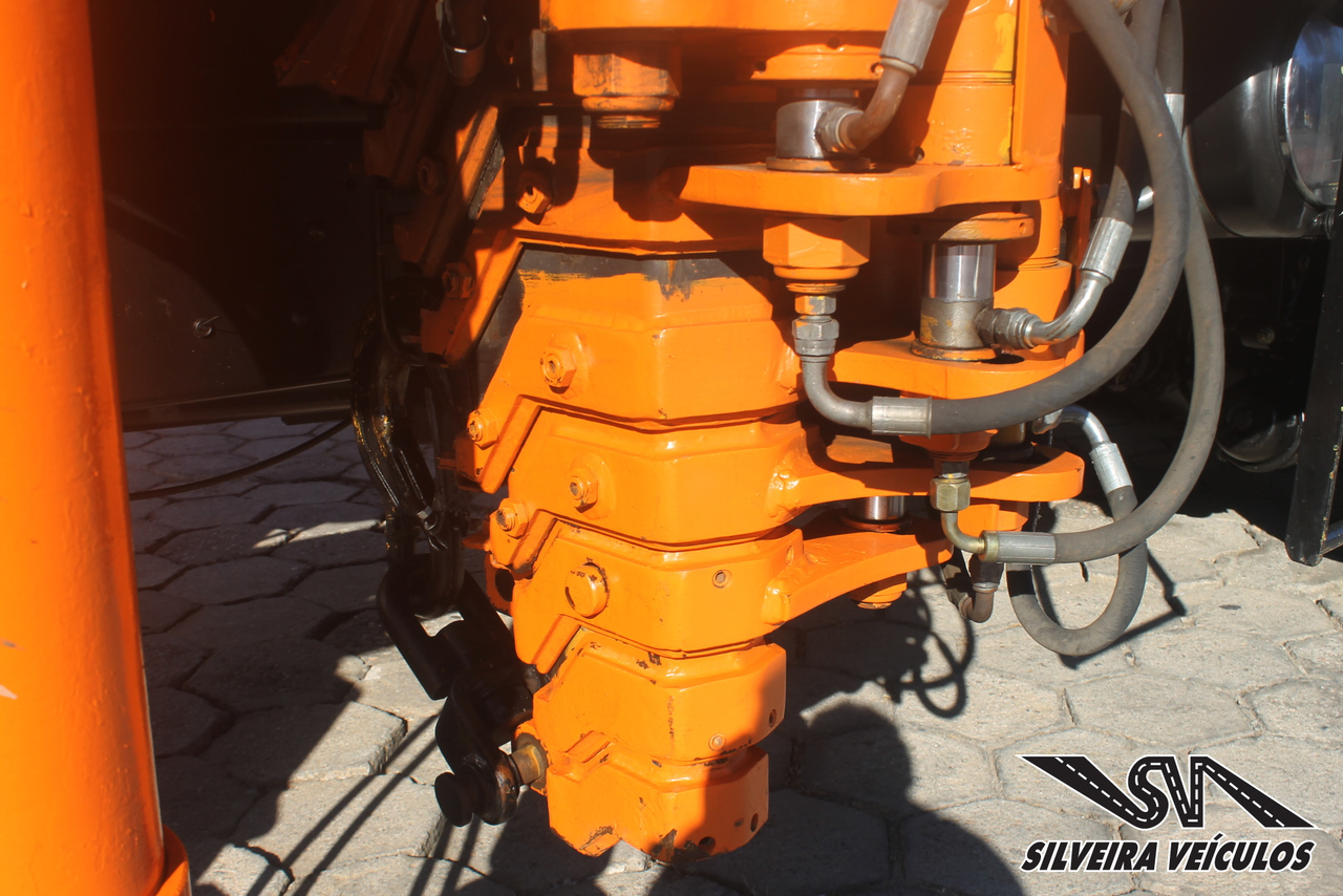 Volkswagen 24-280 E Constellation 6x2 - 12/13 18