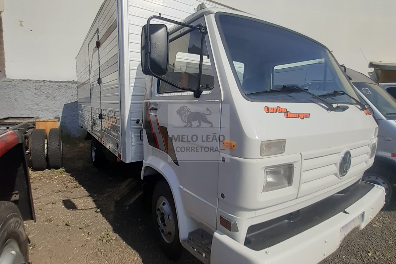 Volkswagen 8 140 - 96/96 4