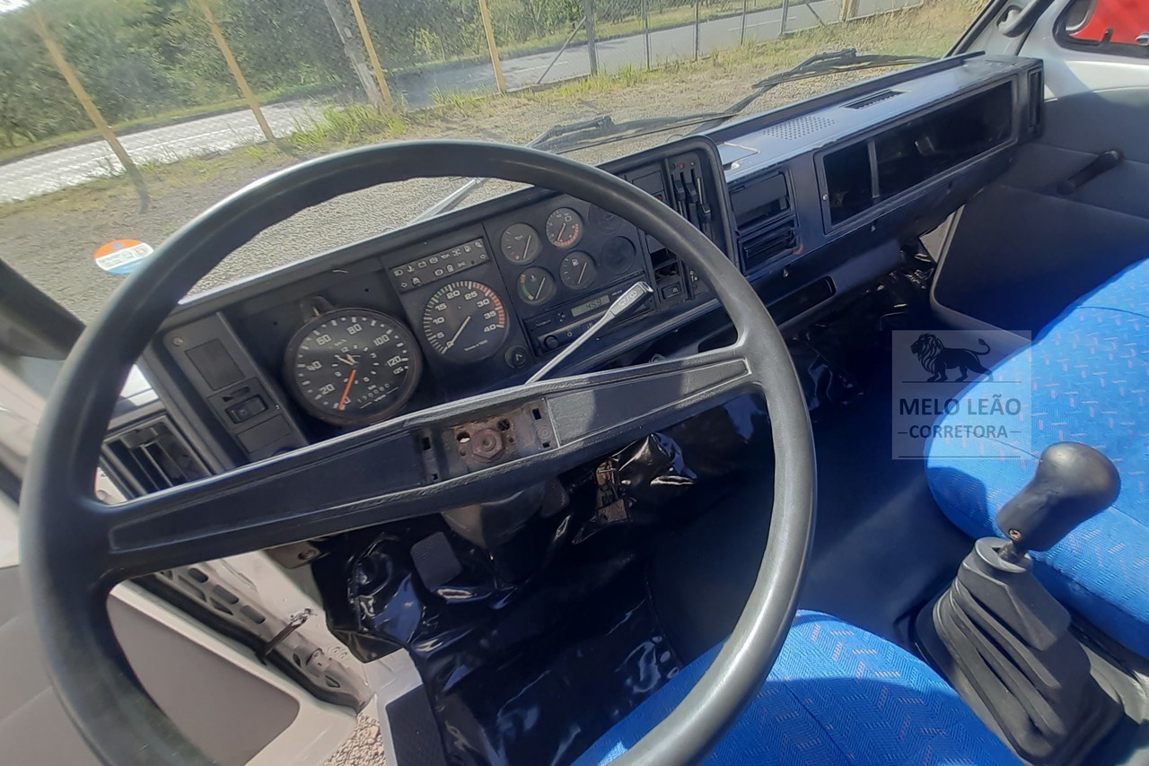 Volkswagen 8 140 - 96/96 17