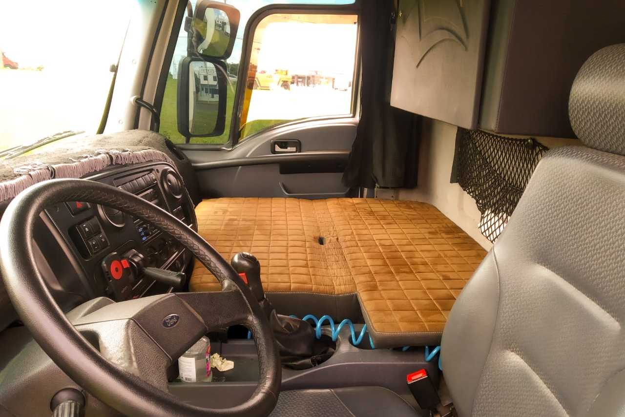 Ford Cargo1319 - 13/13 3