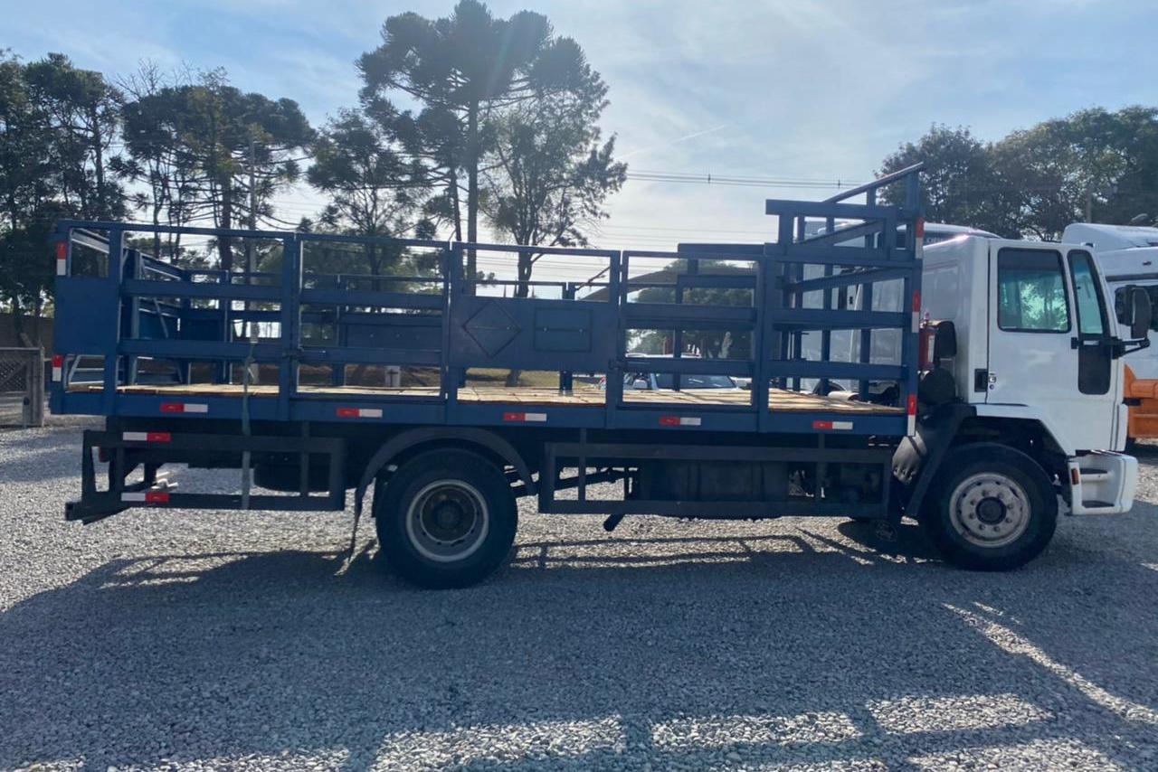Ford Cargo1317 - 10/11 3