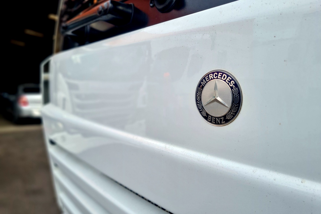 Mercedes Benz MB 1718 - 01/01 9