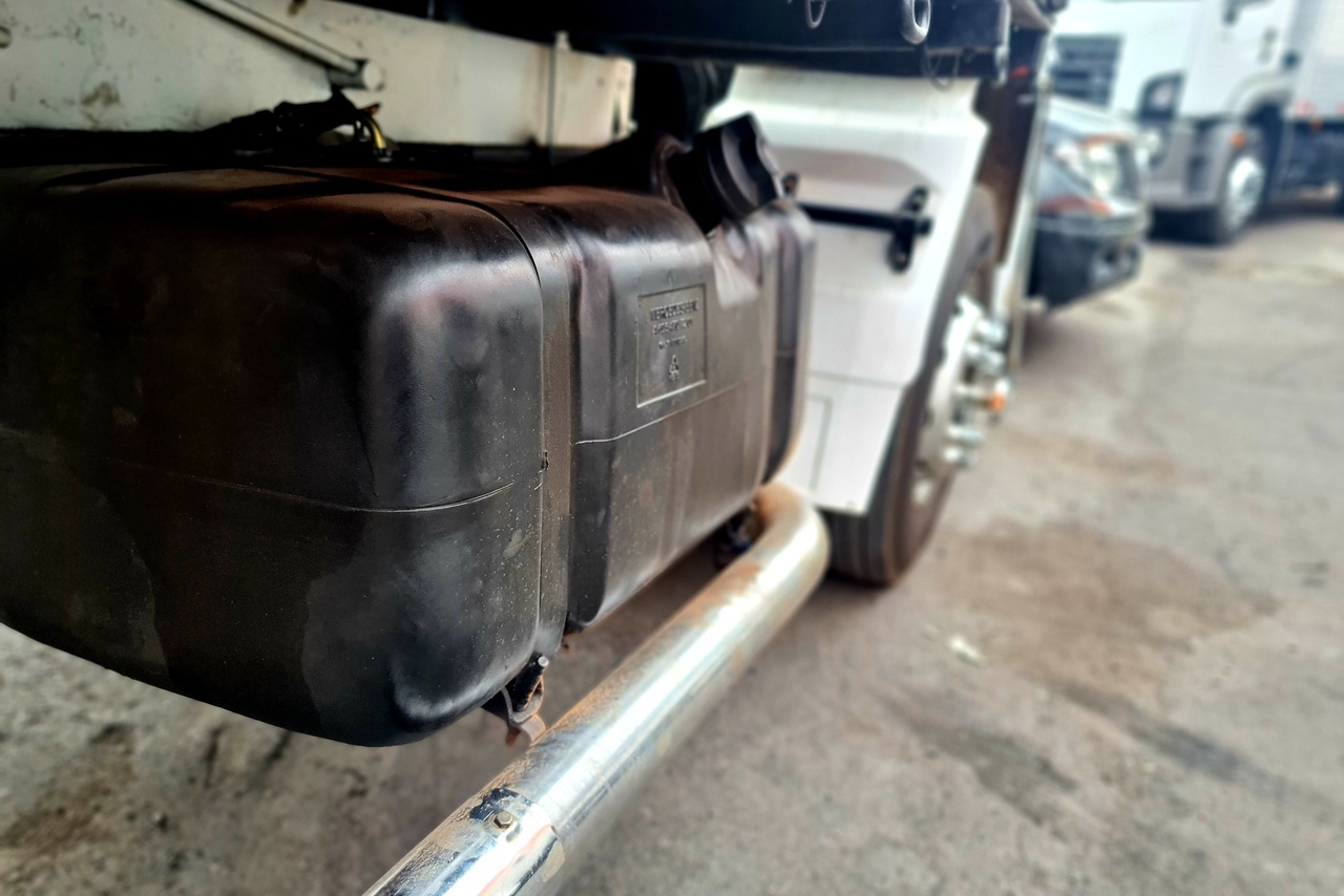 Mercedes Benz MB 1718 - 01/01 24