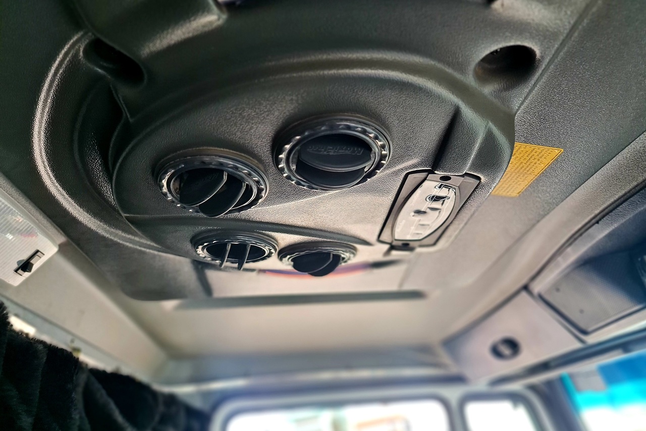 Mercedes Benz MB 1718 - 01/01 31