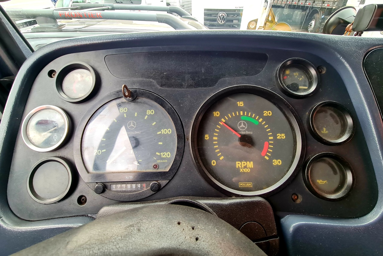 Mercedes Benz MB 1718 - 01/01 33