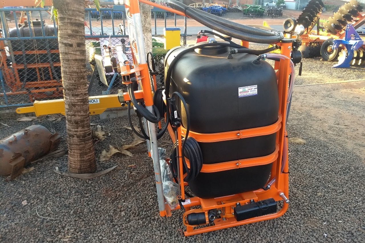 Agrosis Pecuário 600 litros - 21/21 3