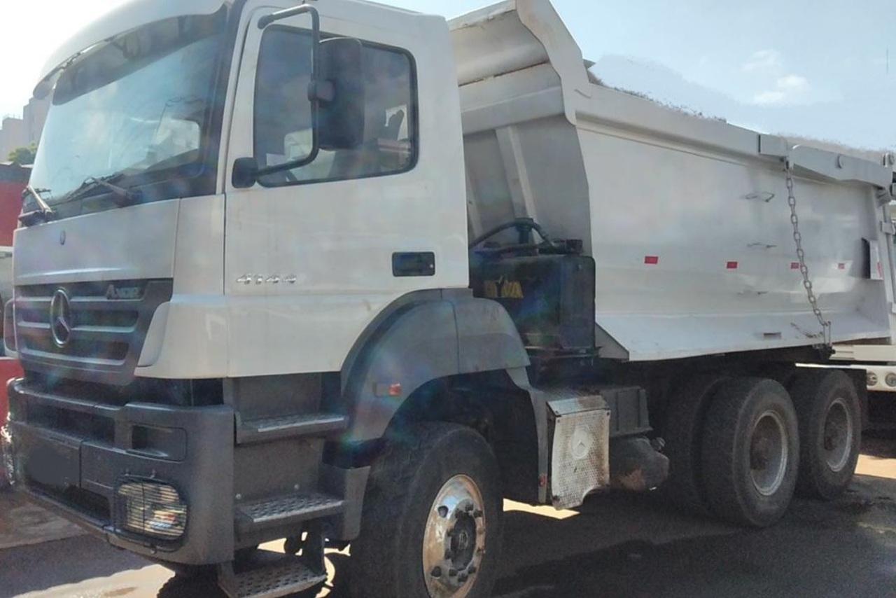 Mercedes Benz MB 4144 - 12/12 2