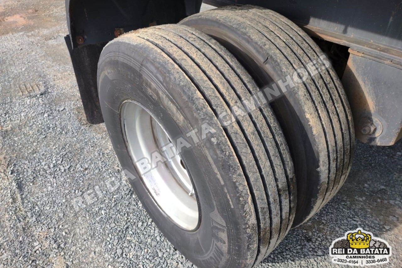Ford Cargo4031 - 04/15 17