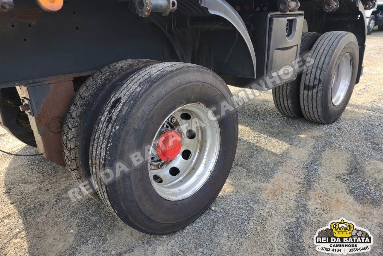 Ford Cargo4031 - 04/15 19