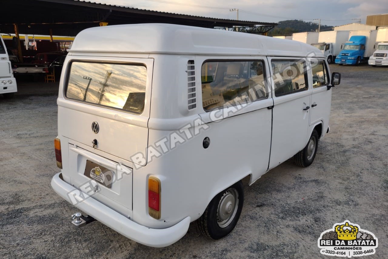 Volkswagen Kombi - 08/09 4