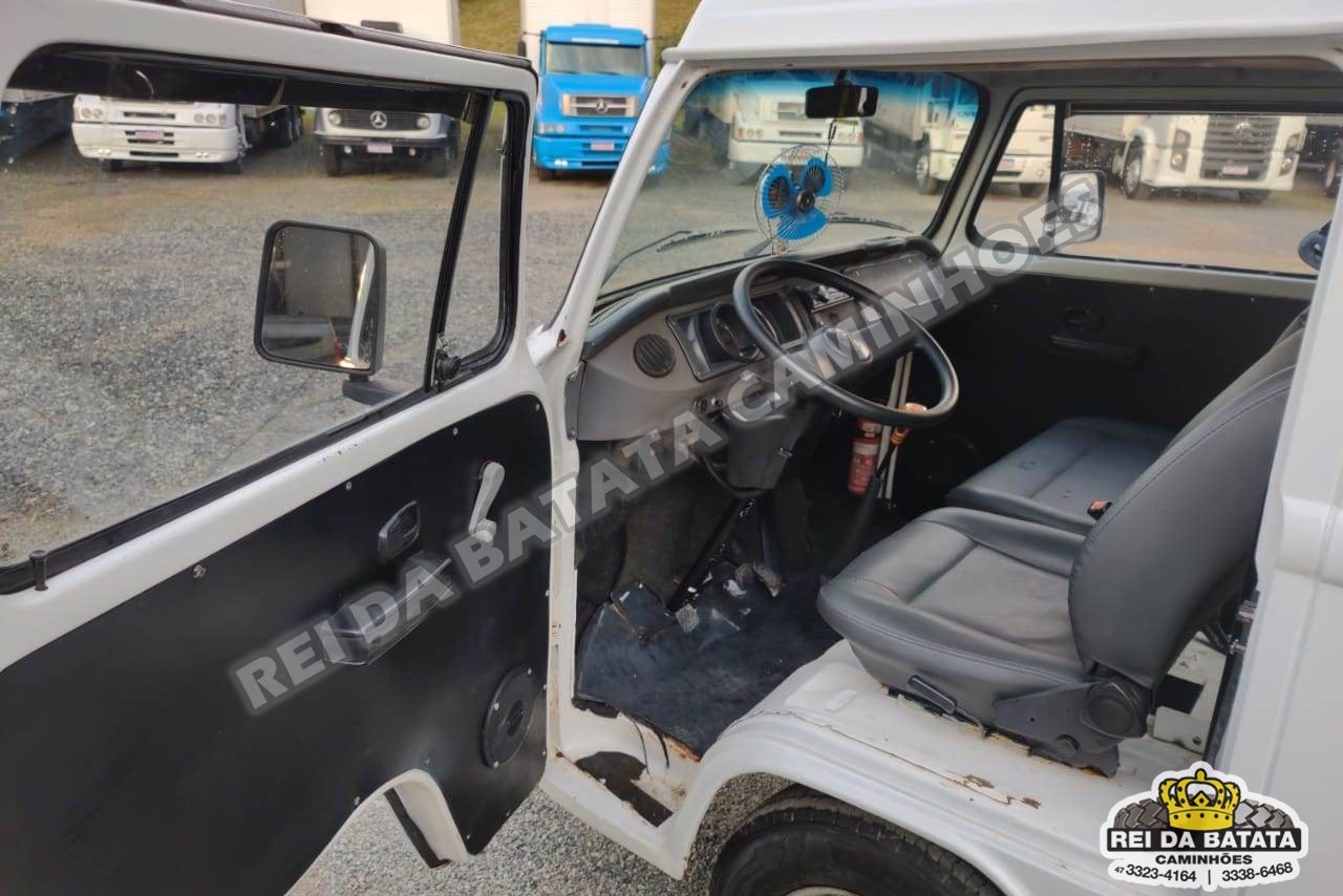 Volkswagen Kombi - 08/09 8
