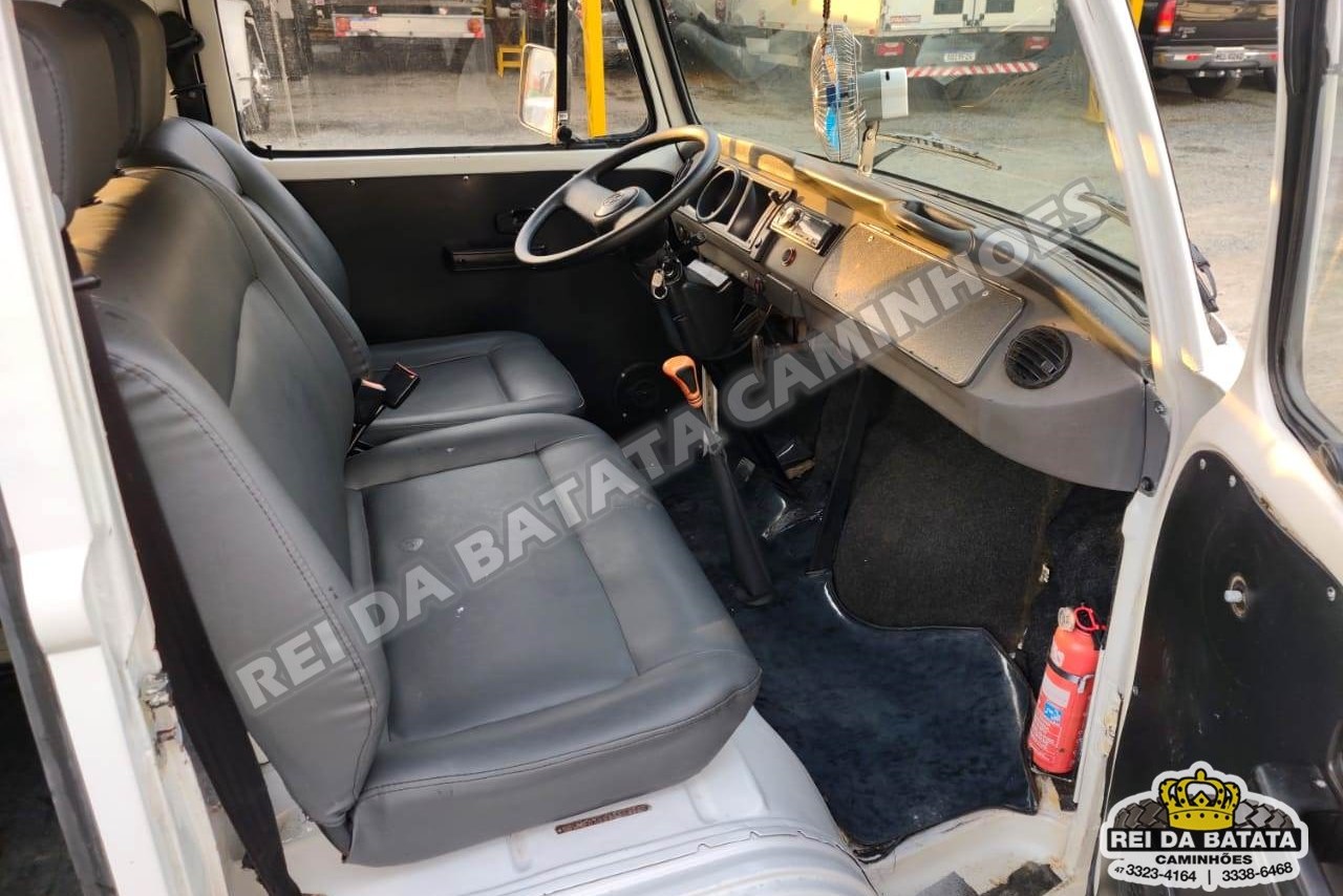 Volkswagen Kombi - 08/09 14