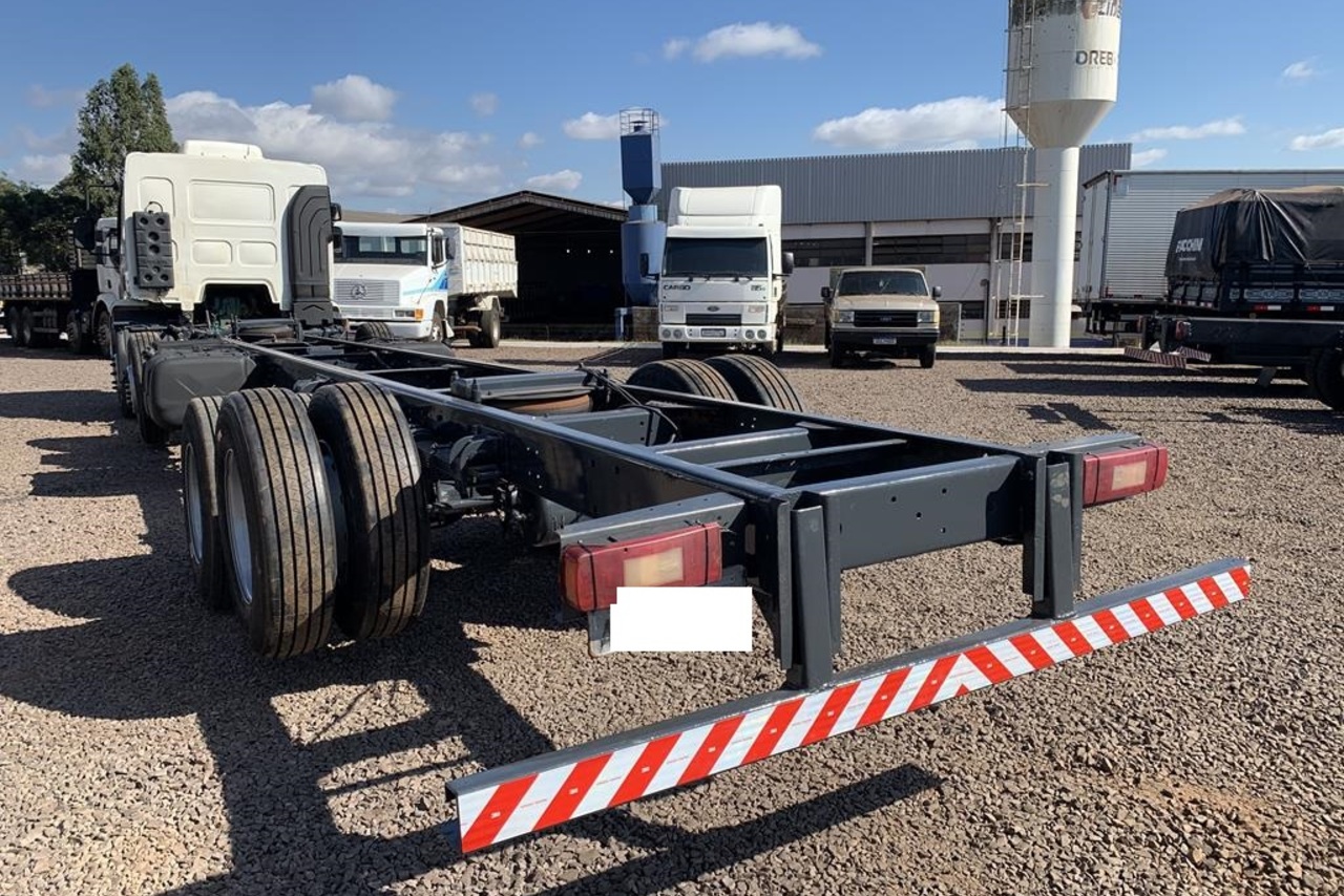 Volvo VM 270 - 13/13 6