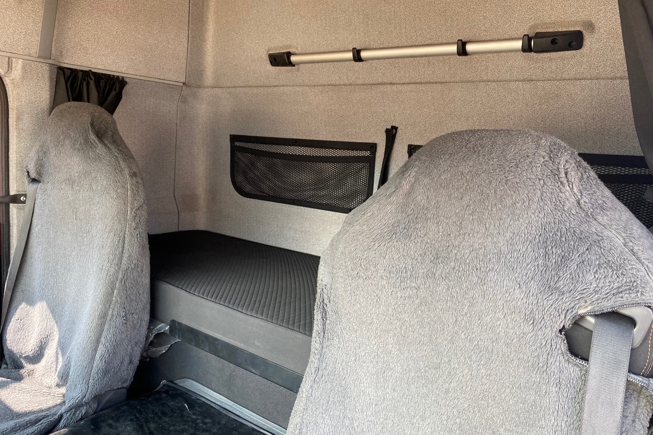Mercedes Benz Atego 2430 - 17/17 9