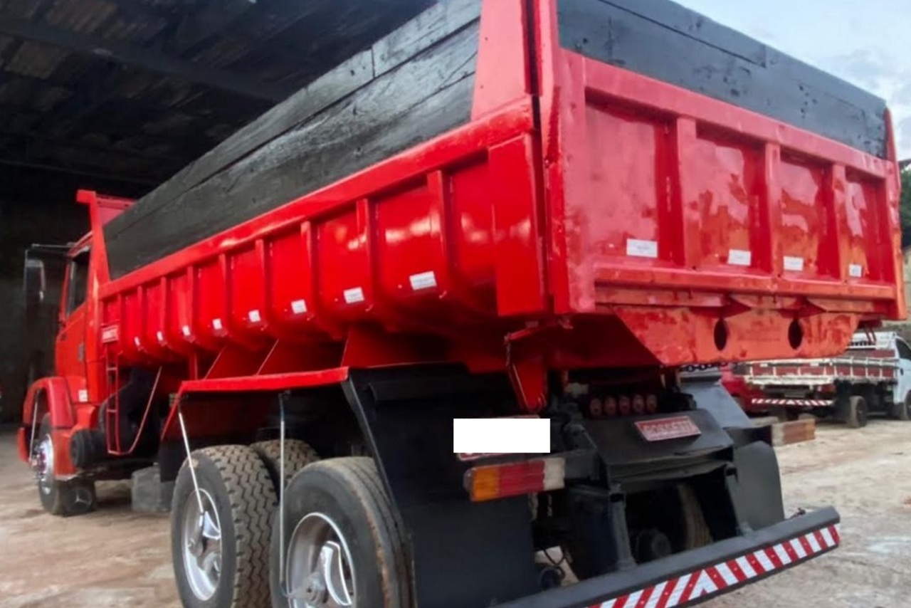 Mercedes Benz MB 1620 - 03/03 4