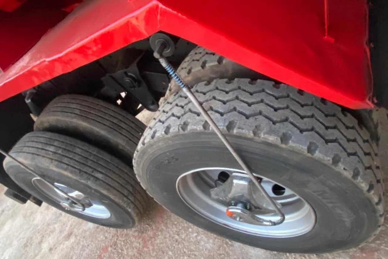 Mercedes Benz MB 1620 - 03/03 6