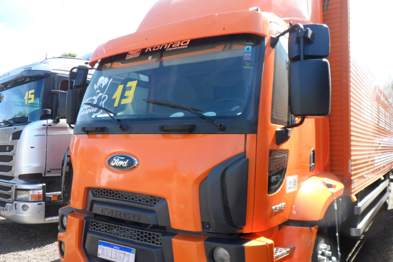 Ford Cargo1319 - 13/13 2
