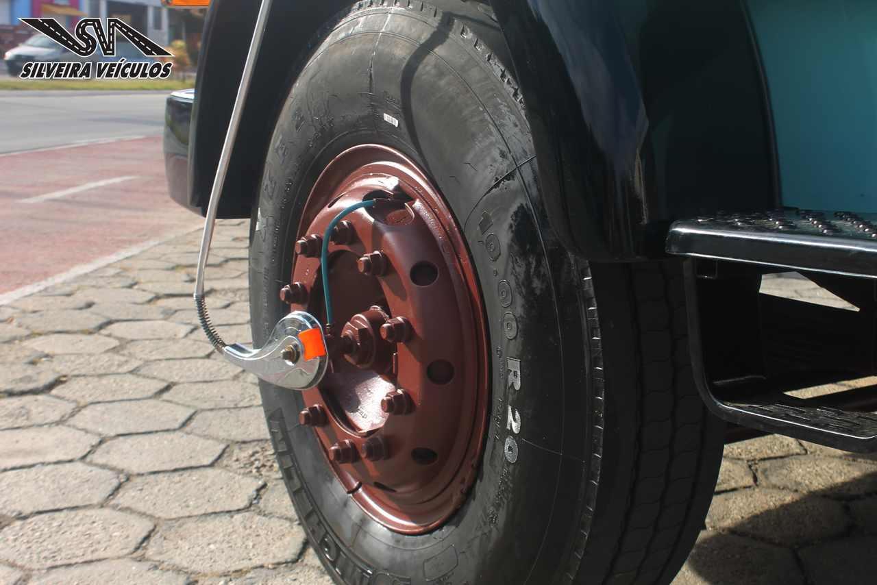 Mercedes Benz MB 1518 - 88/89 7