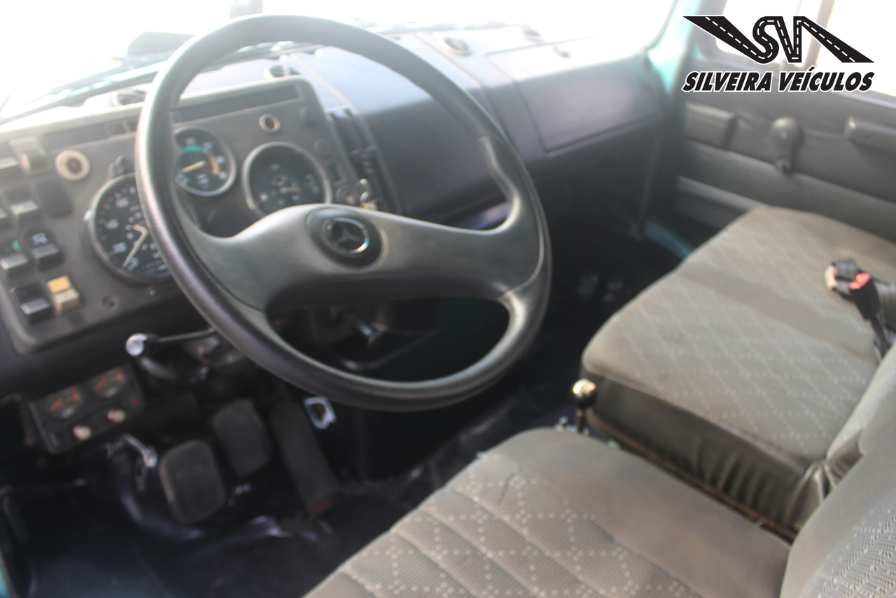 Mercedes Benz MB 1518 - 88/89 10