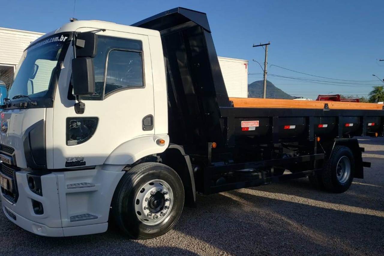 Ford Cargo 1719 - 13/13 9