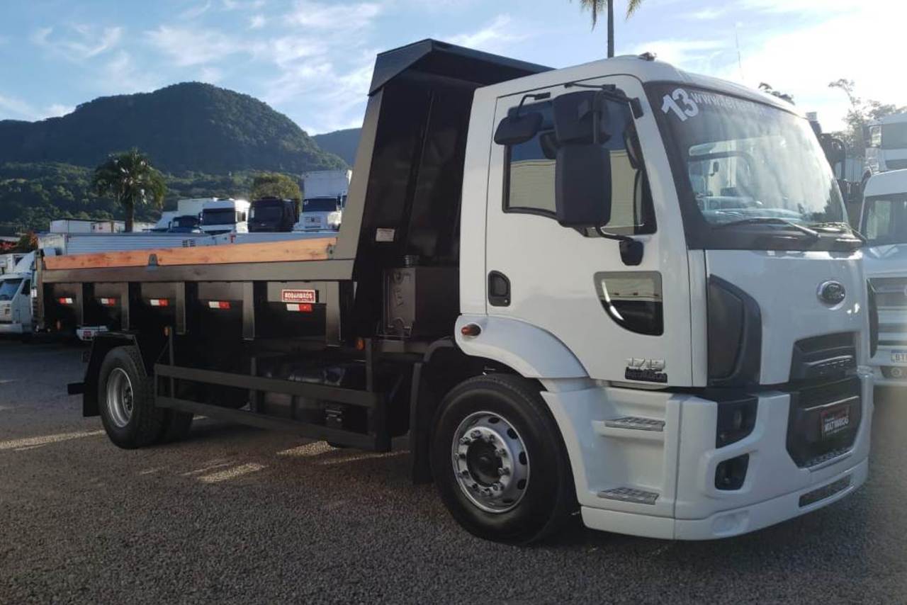 Ford Cargo 1719 - 13/13 11