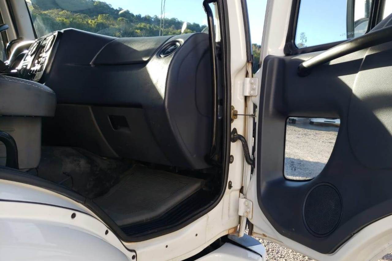 Ford Cargo 1719 - 13/13 13
