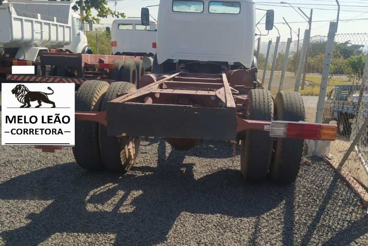 Mercedes Benz MB 2213 - 84/84 15