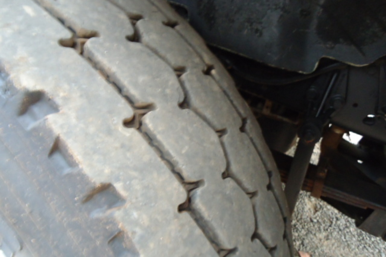 Volkswagen 24-280 E Constellation 6x2 - 13/13 2