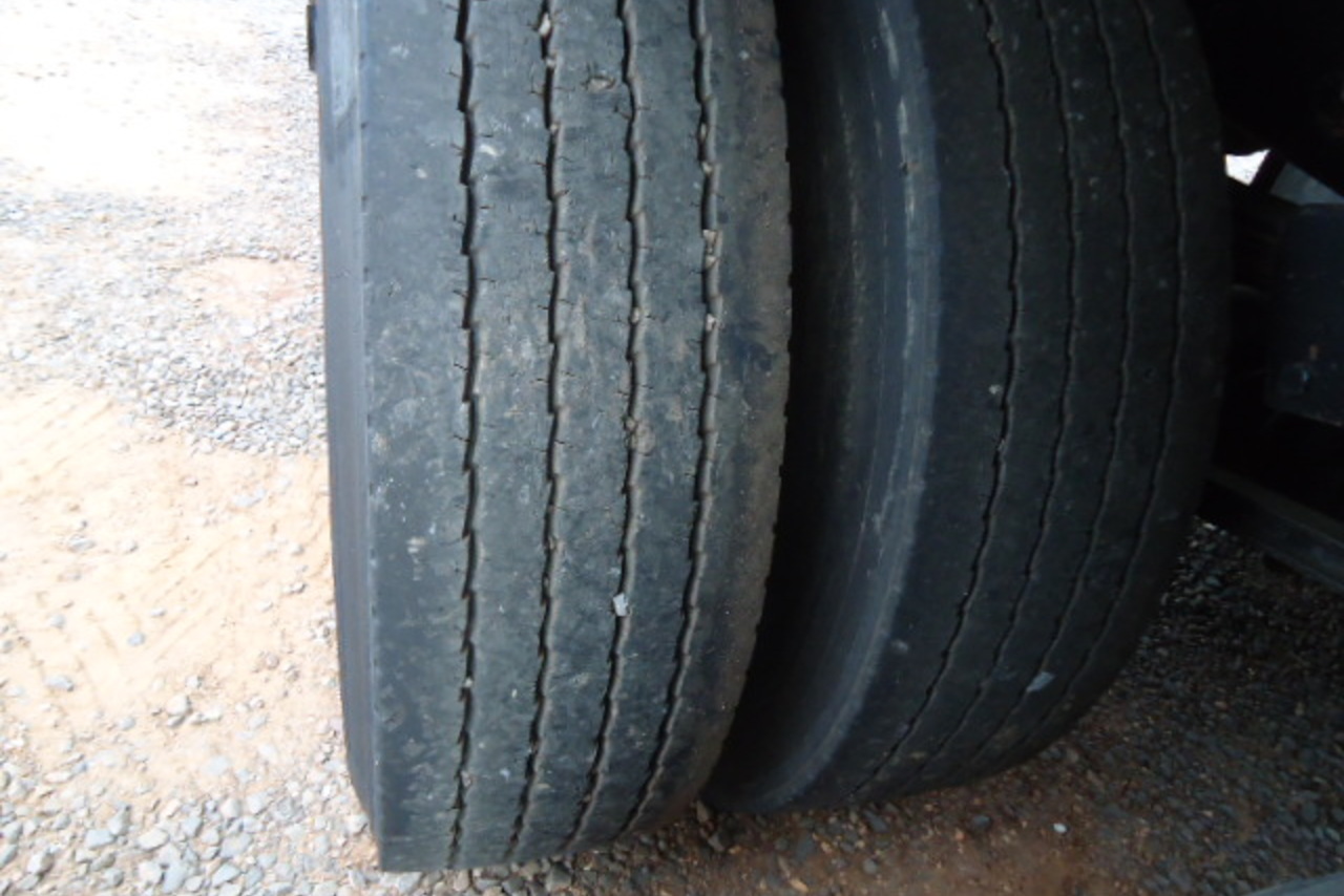 Volkswagen 24-280 E Constellation 6x2 - 13/13 8
