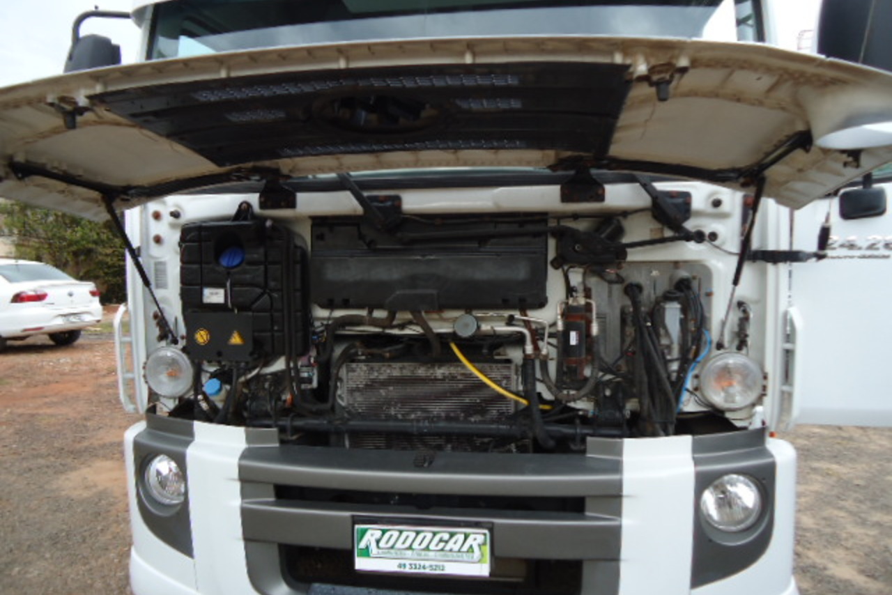 Volkswagen 24-280 E Constellation 6x2 - 13/13 14