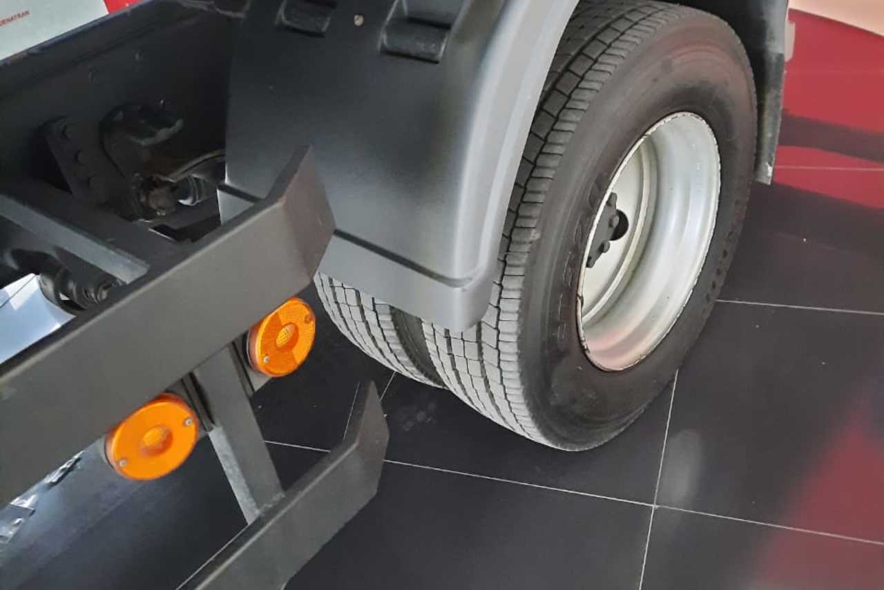 Ford Cargo1119 - 14/14 2