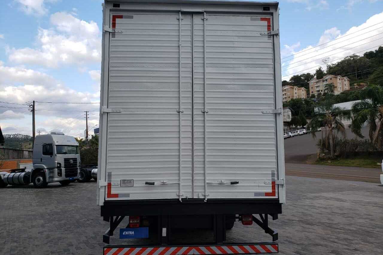 Volkswagen 24-280 E Constellation 6x2 - 12/12 2