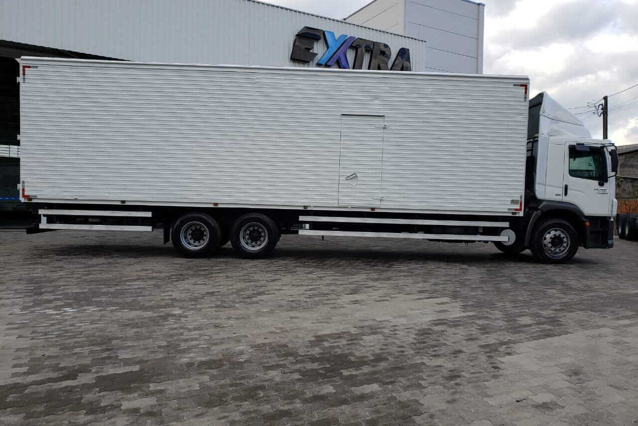 Volkswagen 24-280 E Constellation 6x2 - 12/12 8