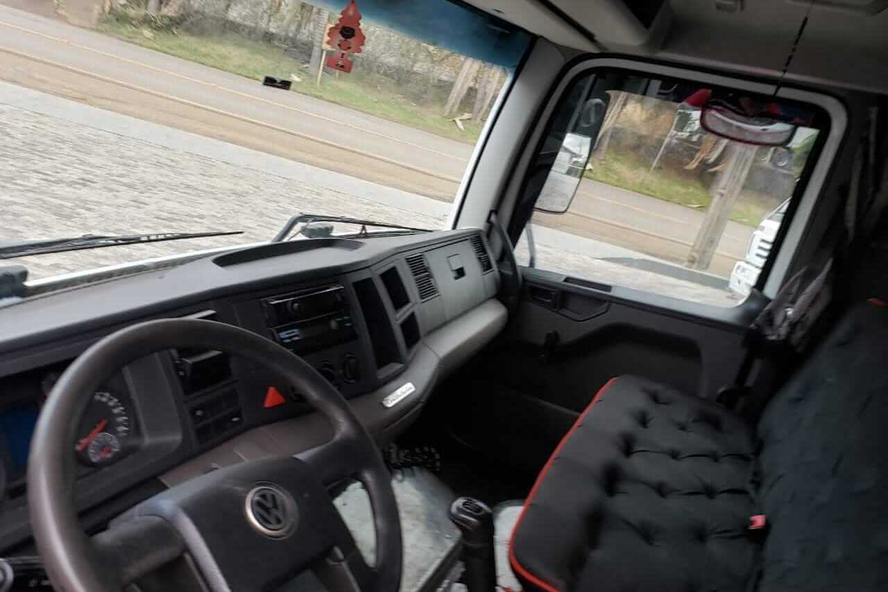 Volkswagen 24-280 E Constellation 6x2 - 12/12 12