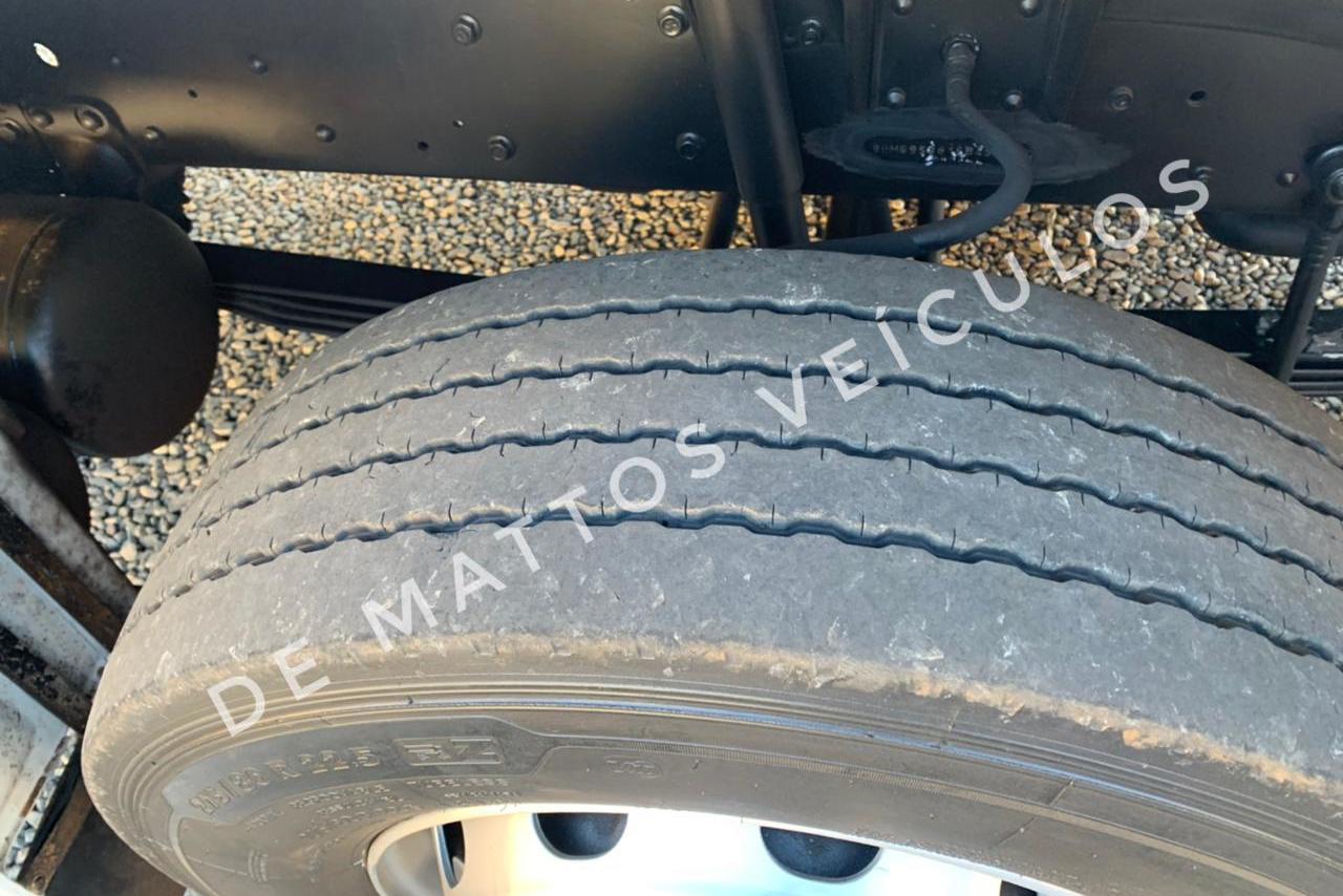 Mercedes Benz MB 1620 - 05/06 6