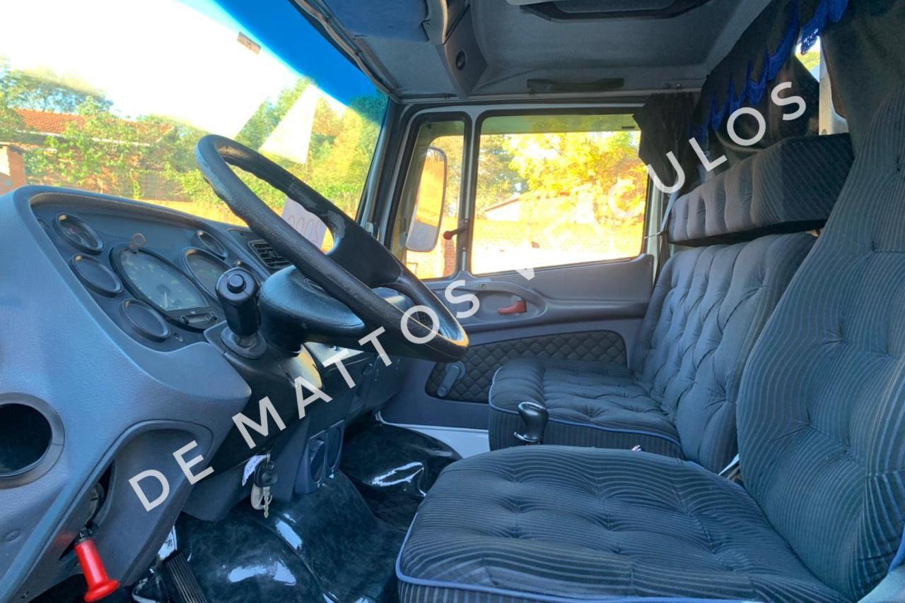 Mercedes Benz MB 1620 - 05/06 7