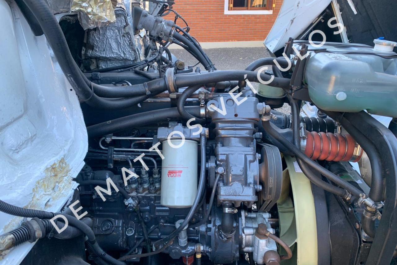 Mercedes Benz MB 1620 - 05/06 8