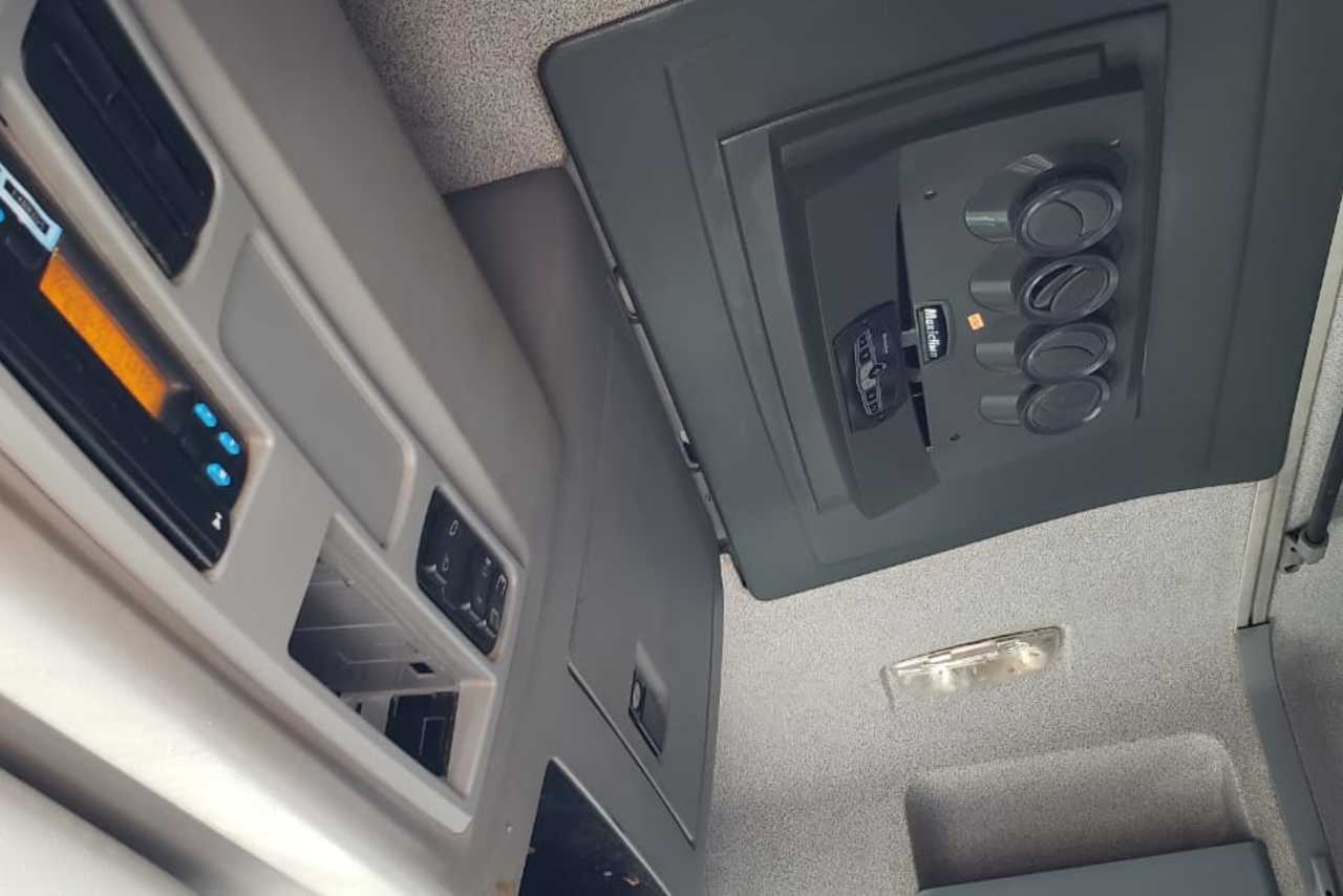 Mercedes Benz Axor 2644 - 14/14 8