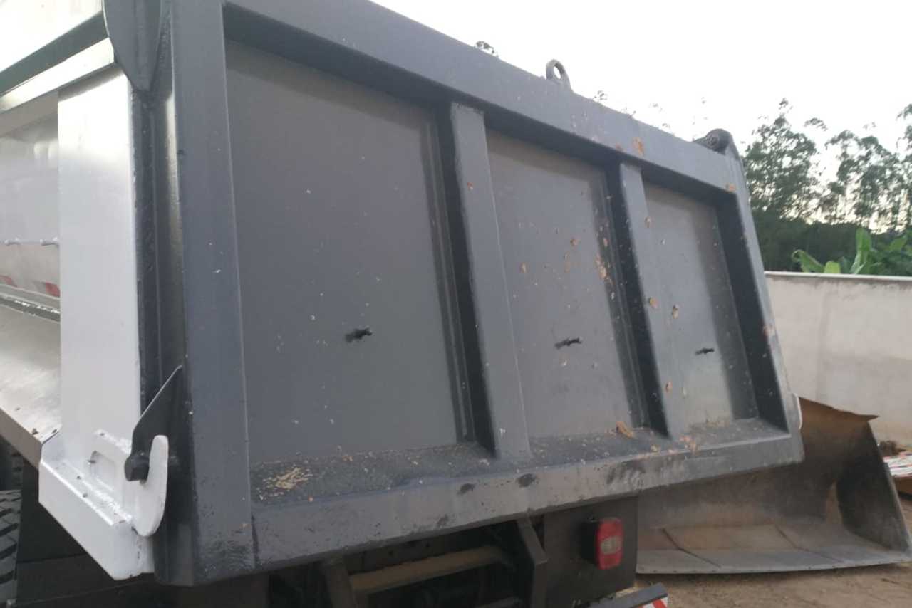 Volkswagen 26-280 Constellation 6x4 -  3