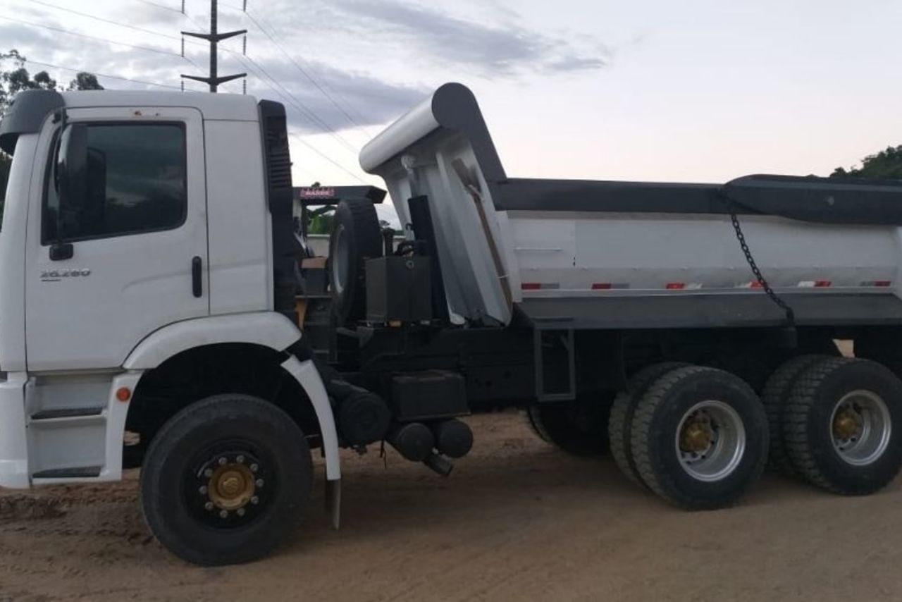 Volkswagen 26-280 Constellation 6x4 - 13 2
