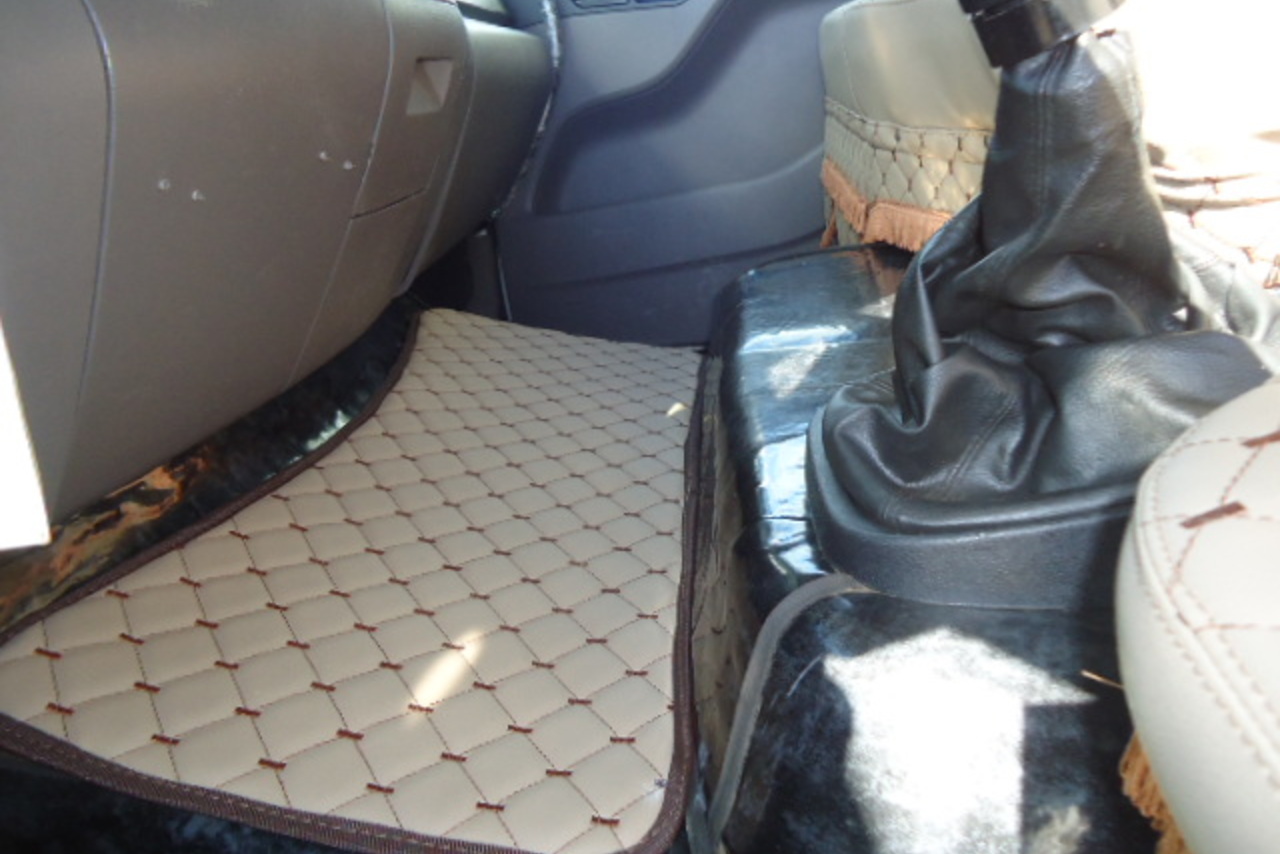 Volkswagen 24-280 E Constellation 6x2 - 13/13 22