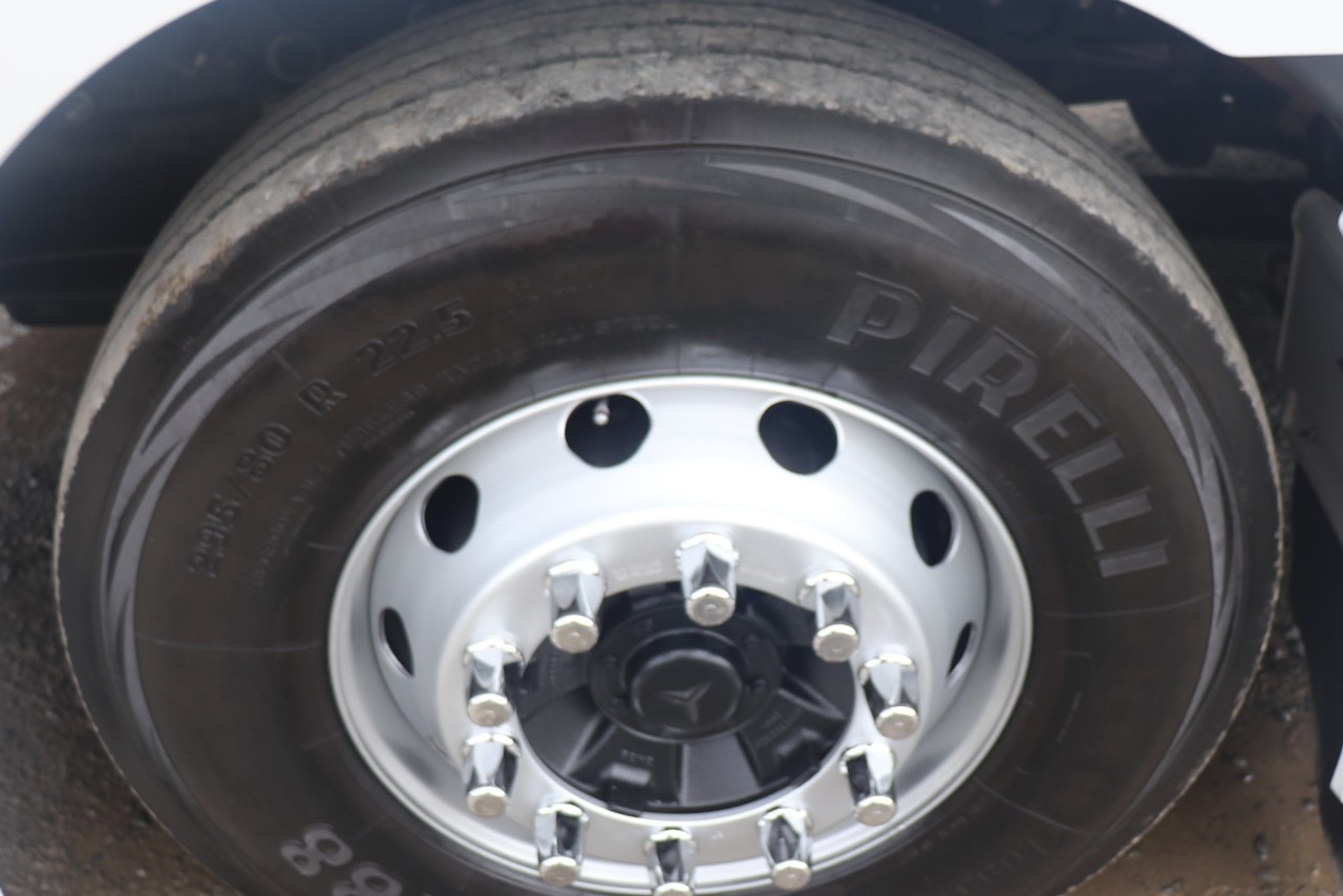 Mercedes Benz Axor 2040 - 18/19 3