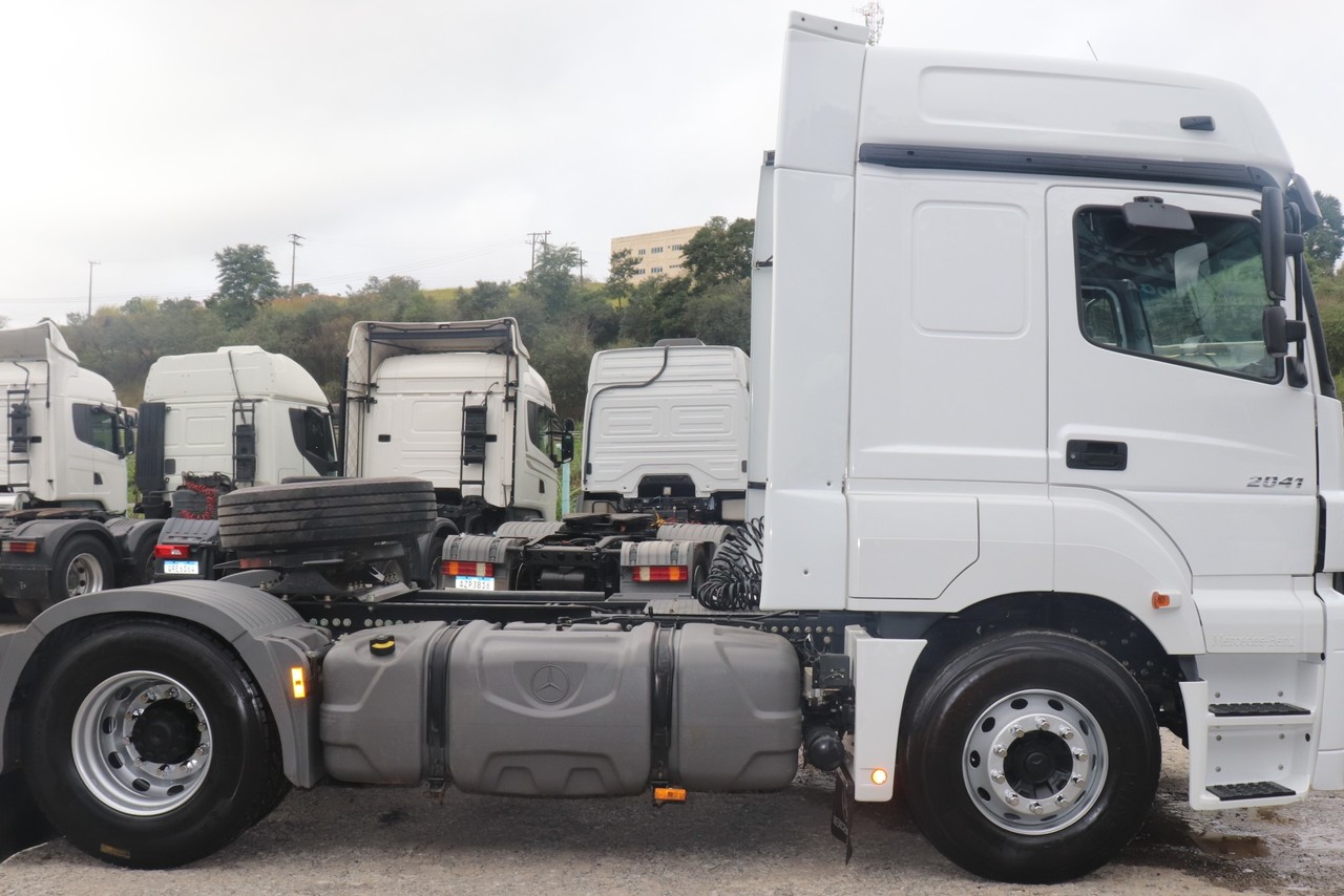 Mercedes Benz Axor 2040 - 18/19 6