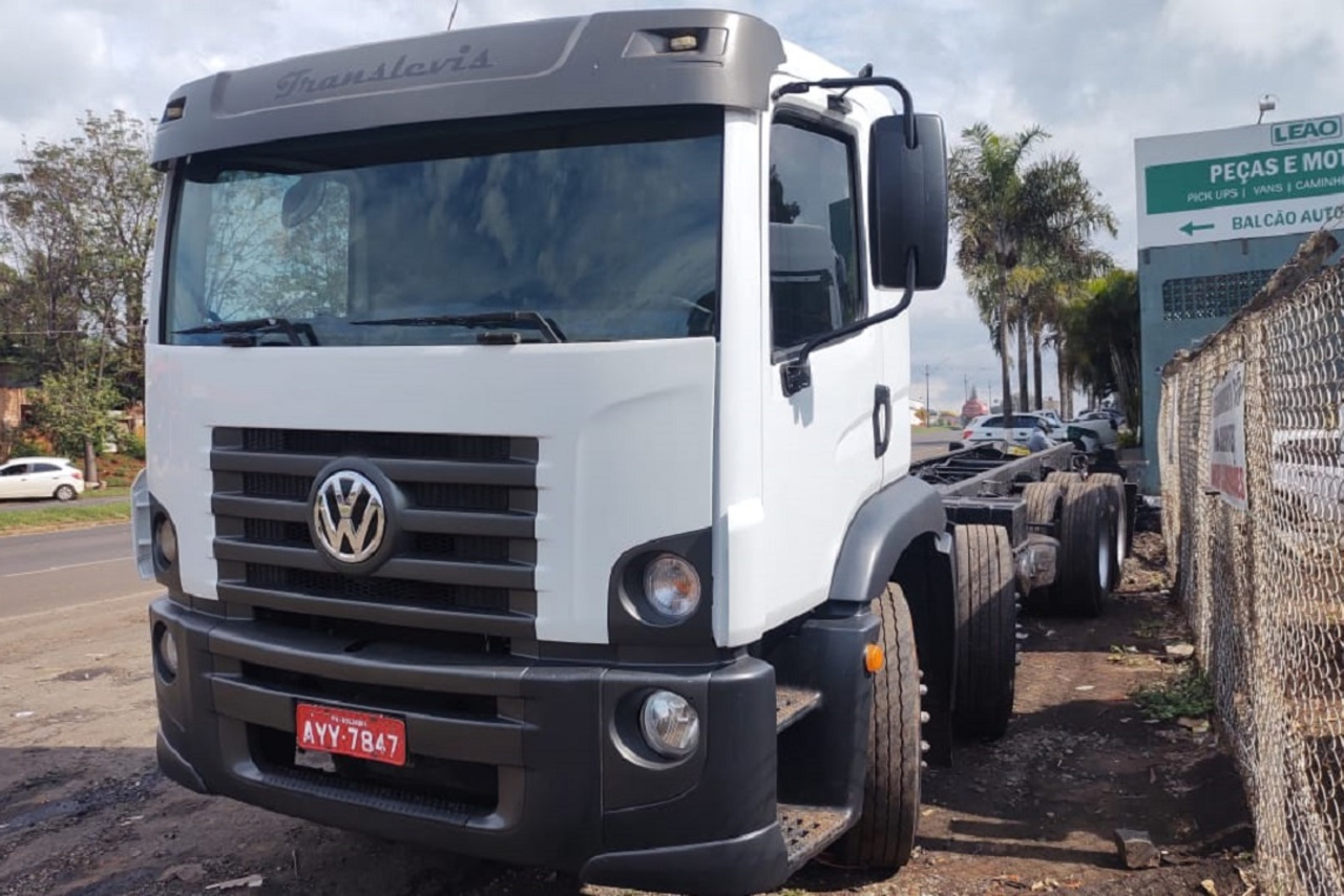 Volkswagen 24-280 E Constellation 6x2 - 14/14 1
