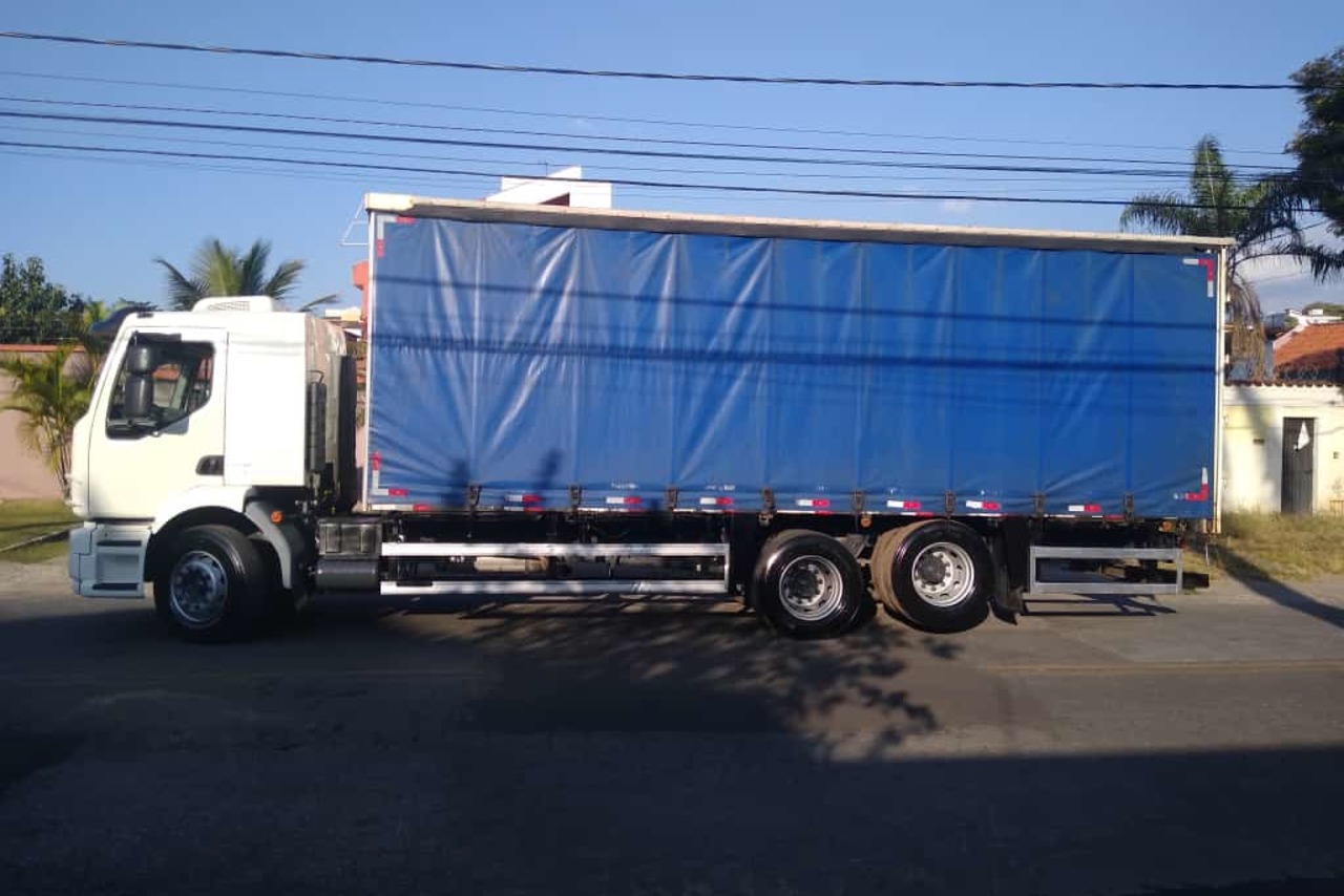 Volvo VM 270 - 12/12 2