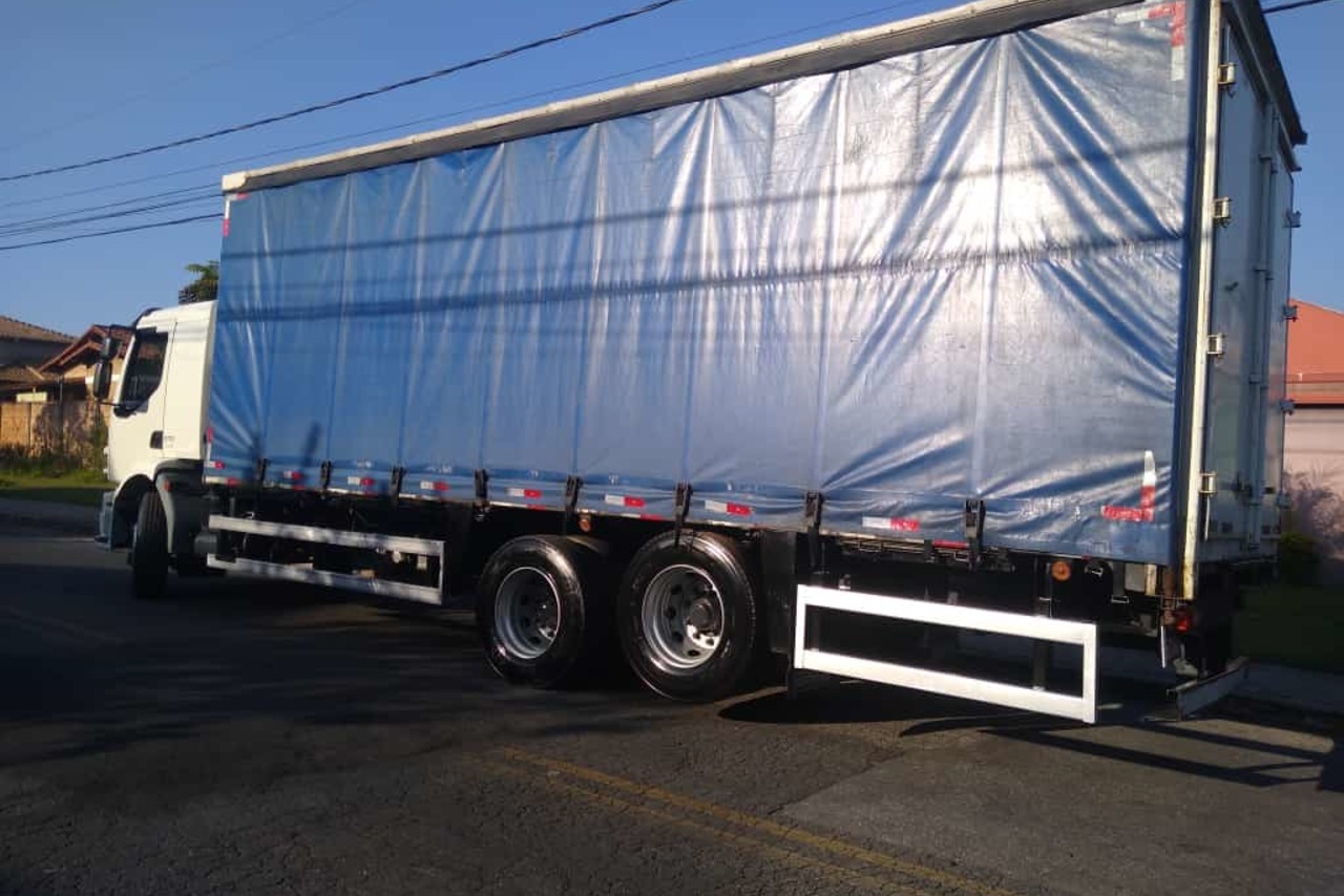 Volvo VM 270 - 12/12 6